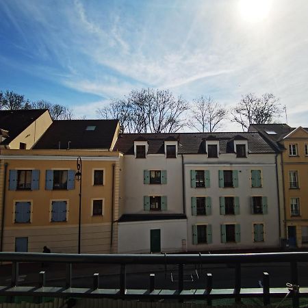 Versailles Trip Appartement Buc  Eksteriør bilde