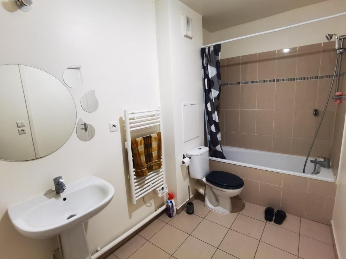 Versailles Trip Appartement Buc  Eksteriør bilde